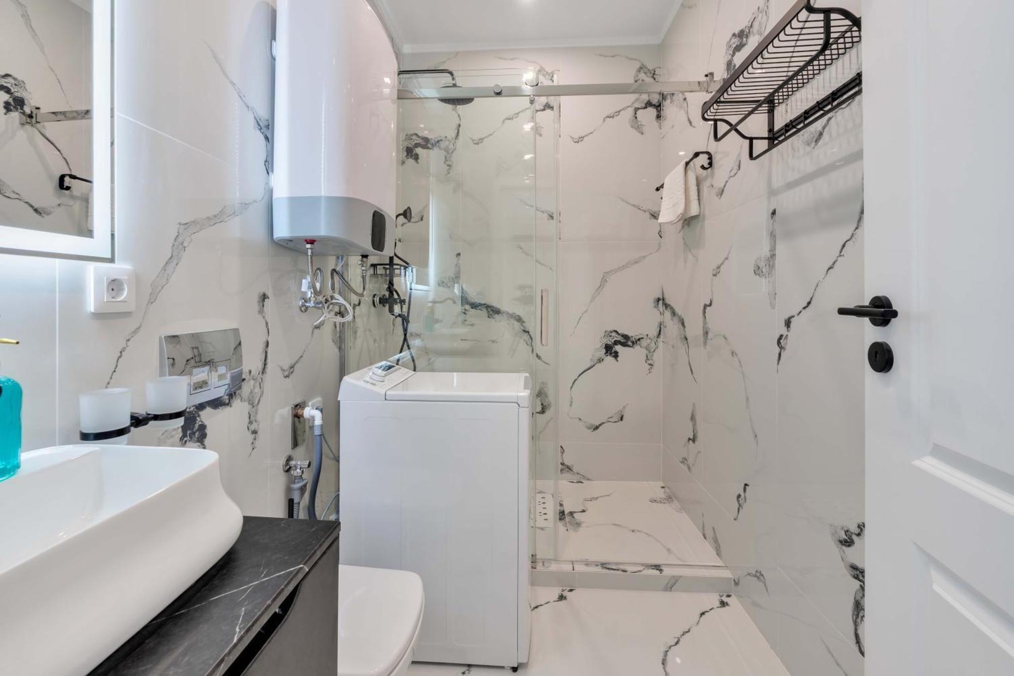 59 Bleu H Apartment คลูจ-นาโปกา ภายนอก รูปภาพ